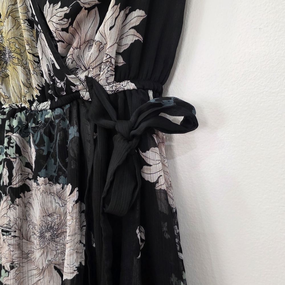 Band of Gypsies Black Floral Maxi Dress - Picture 2 of 9
